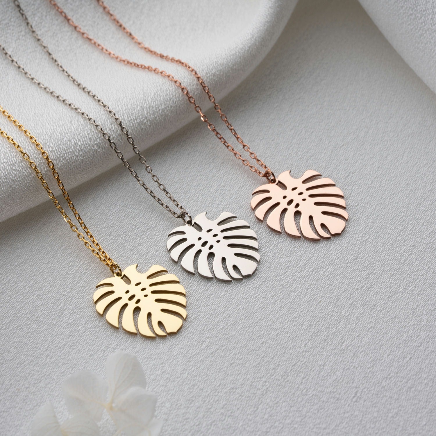 Urban Jungle Monstera Leaf Necklace
