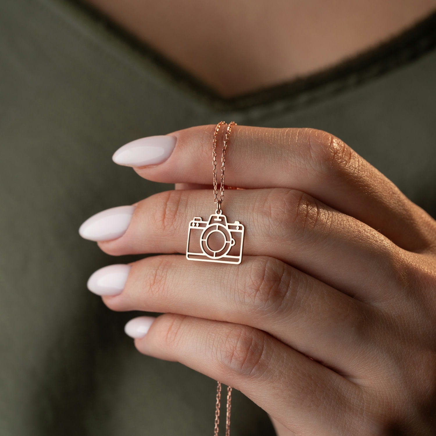 Capture The Moment Camera Necklace
