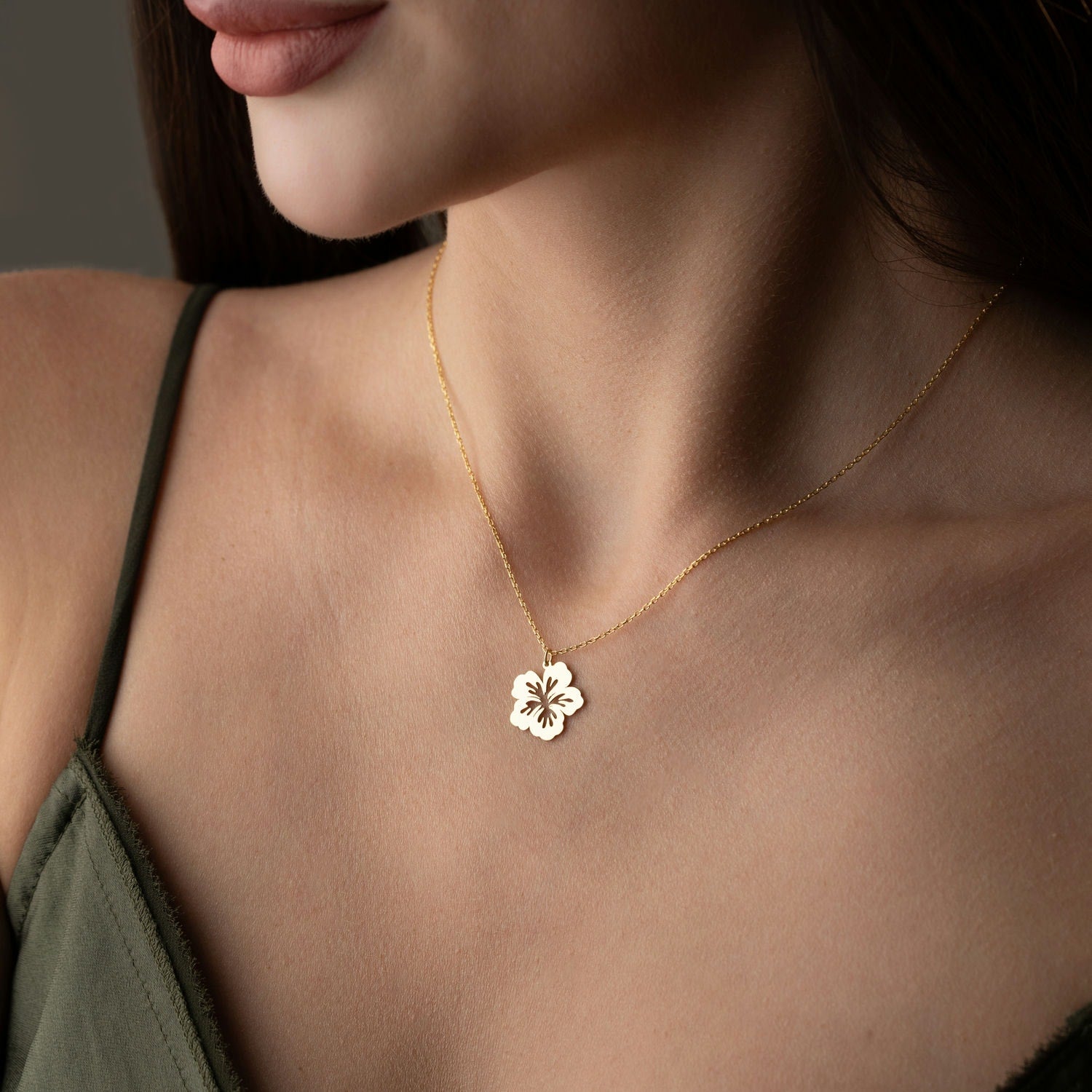 Endless Summer Hibiscus Flower Necklace